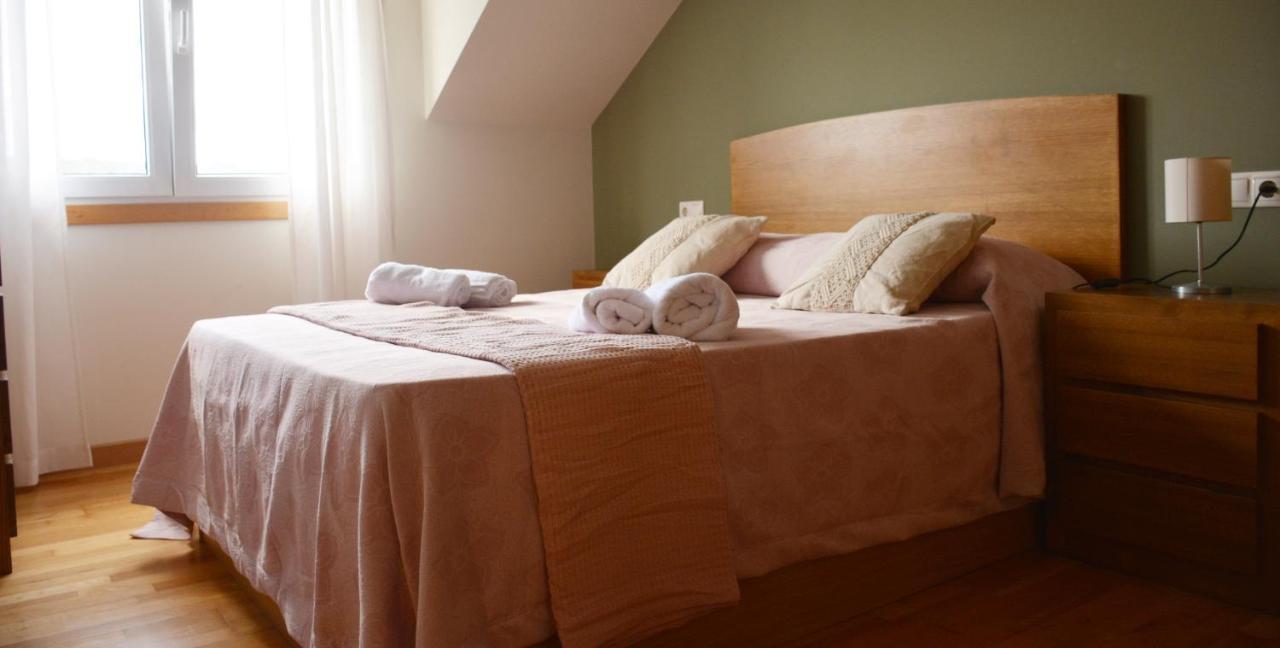 Apartamentos Gallaecia Val do Dubra Bagian luar foto